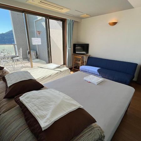 Atami Onsen Guest House Megumi Ngoại thất bức ảnh