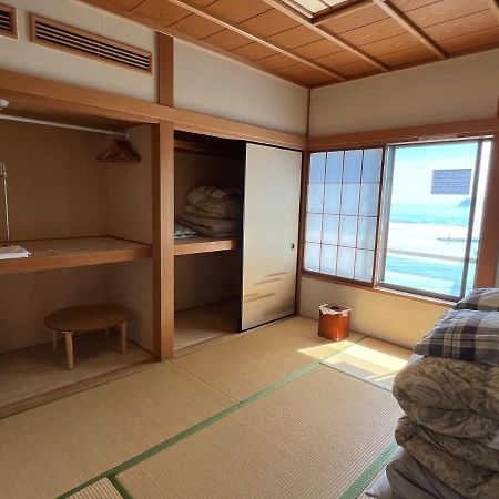 Atami Onsen Guest House Megumi Ngoại thất bức ảnh