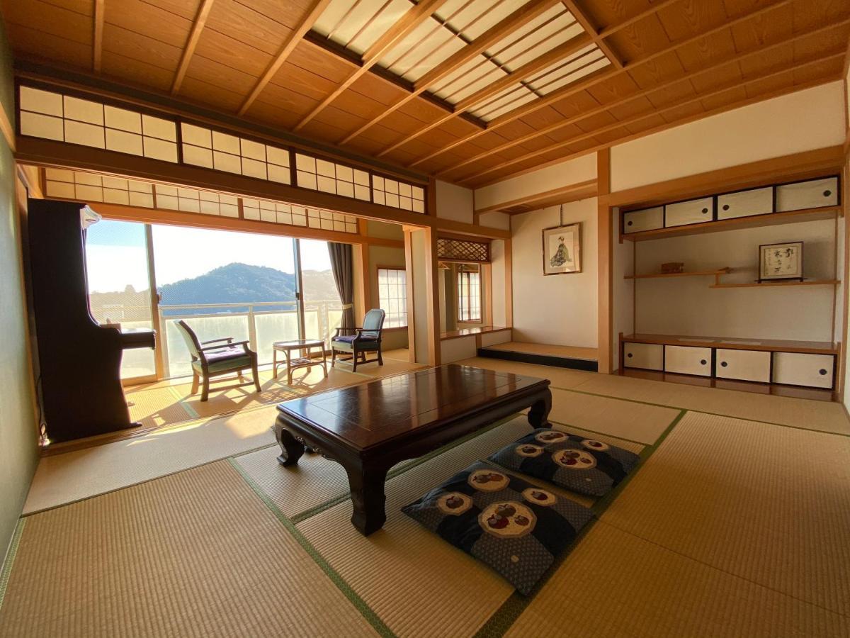 Atami Onsen Guest House Megumi Ngoại thất bức ảnh