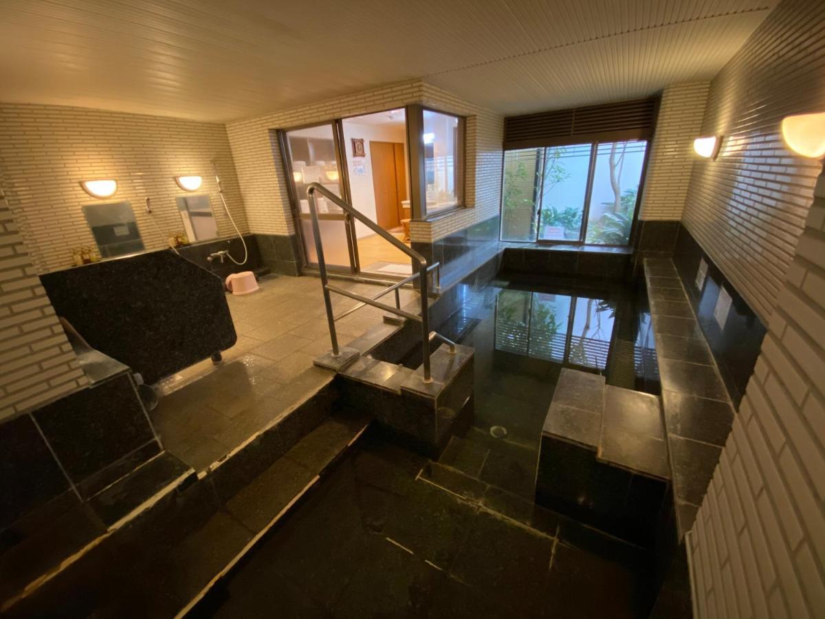 Atami Onsen Guest House Megumi Ngoại thất bức ảnh